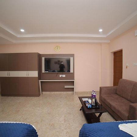 Sri Ganesh Grand Hotel Tirupati Luaran gambar