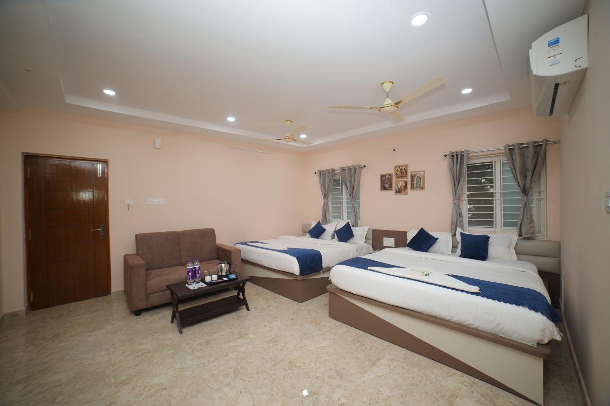 Sri Ganesh Grand Hotel Tirupati Luaran gambar