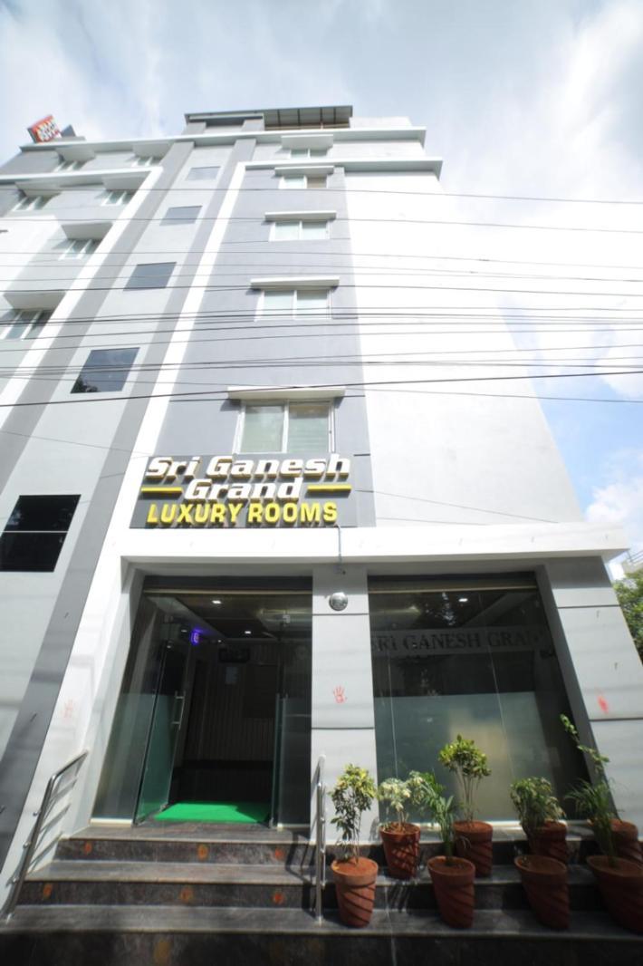 Sri Ganesh Grand Hotel Tirupati Luaran gambar