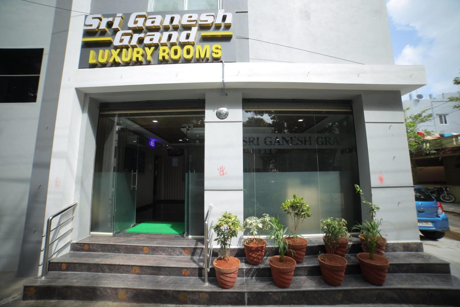 Sri Ganesh Grand Hotel Tirupati Luaran gambar