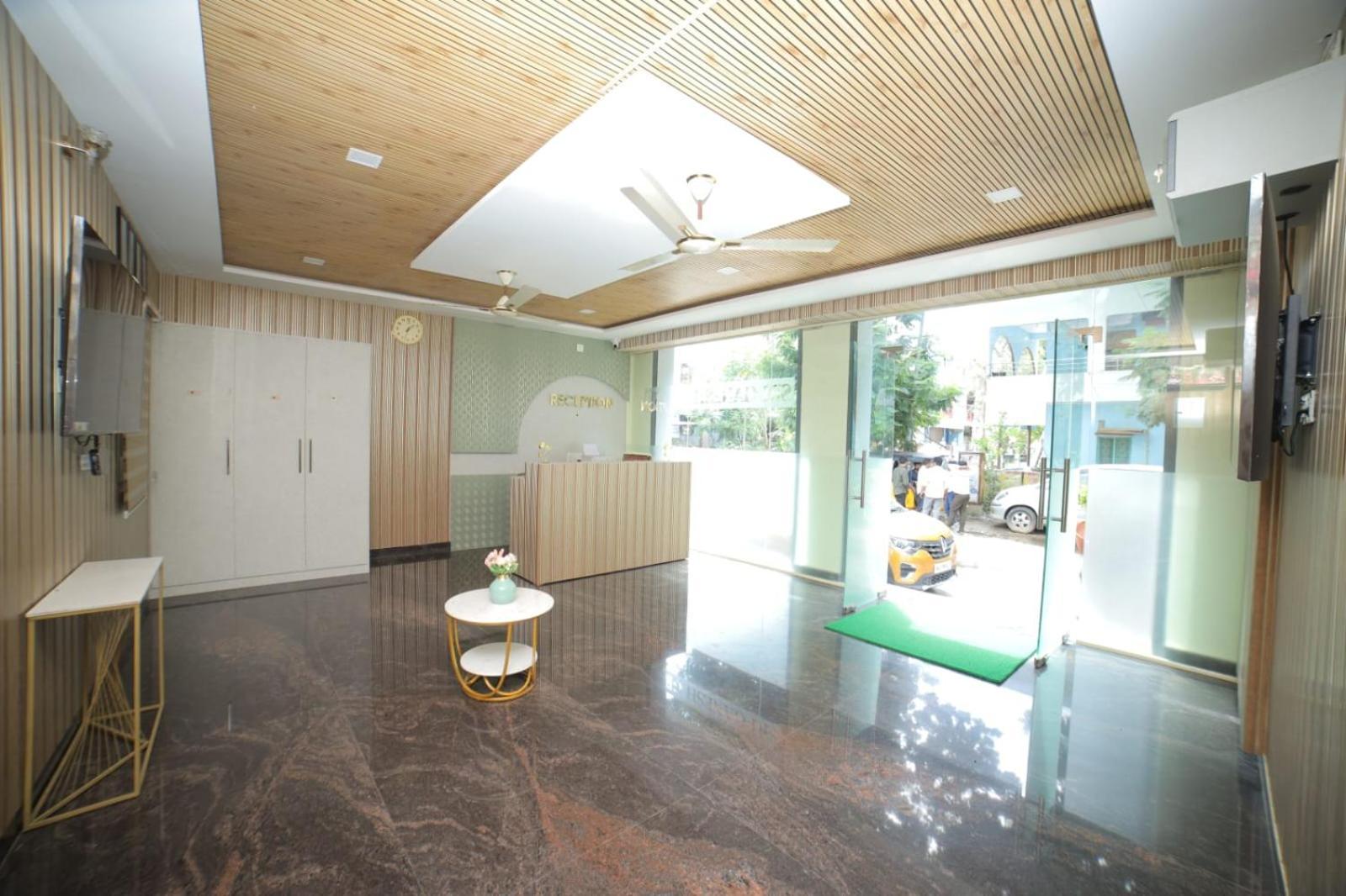Sri Ganesh Grand Hotel Tirupati Luaran gambar