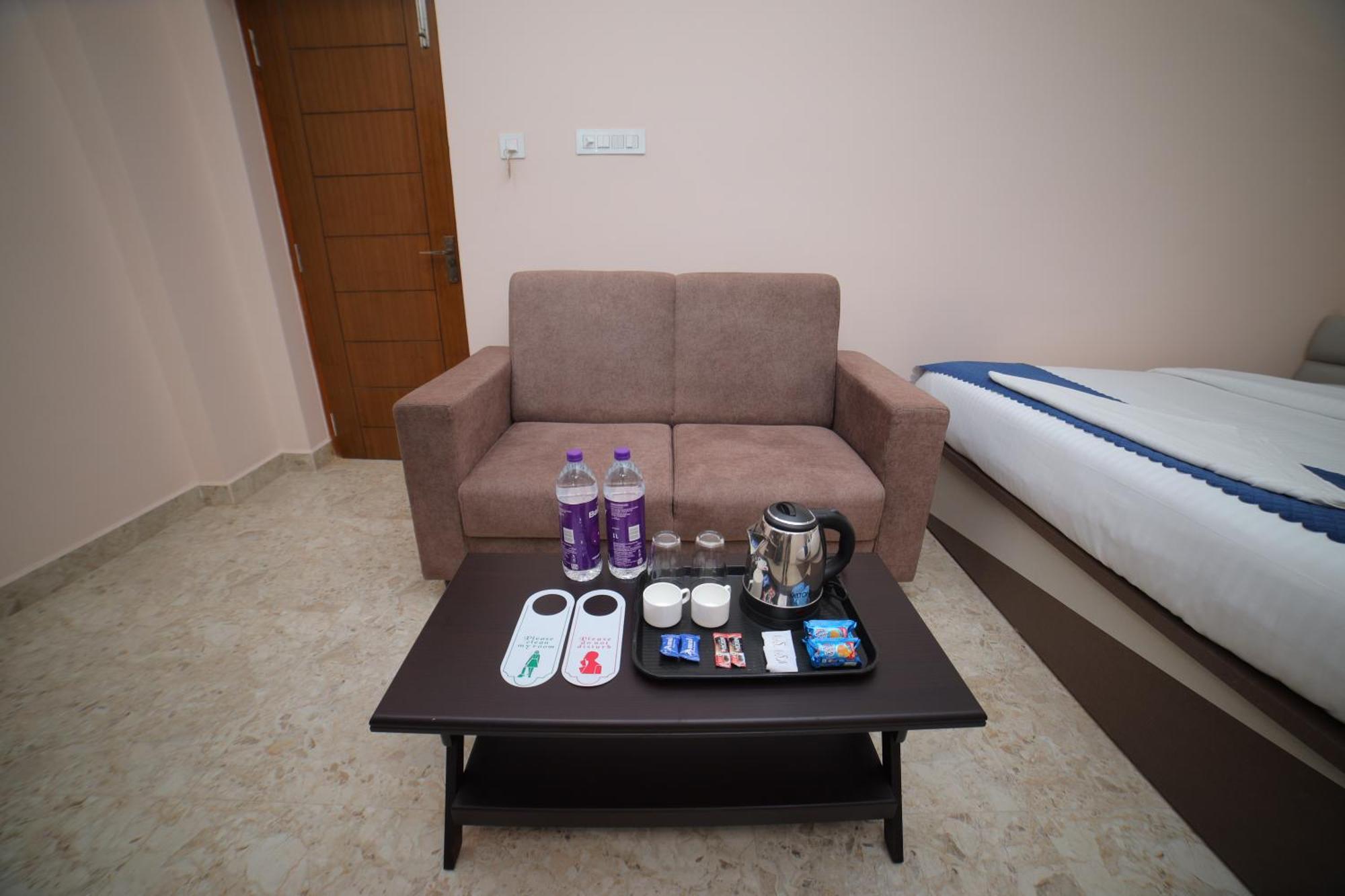 Sri Ganesh Grand Hotel Tirupati Luaran gambar